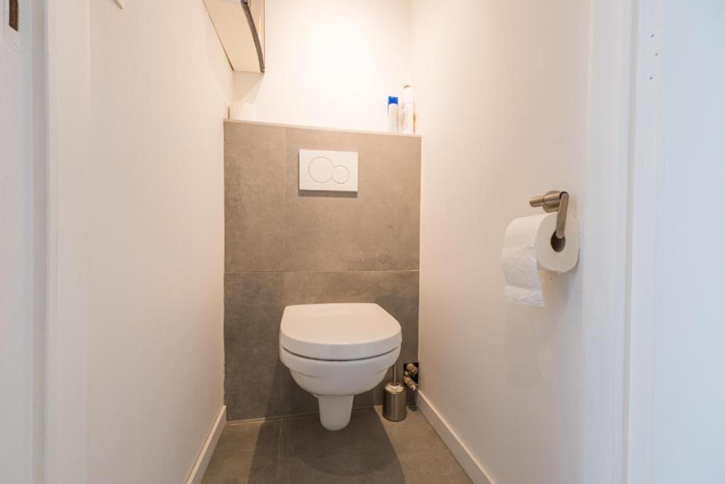 Luxury Apartment With Free Parking Oostende Bagian luar foto